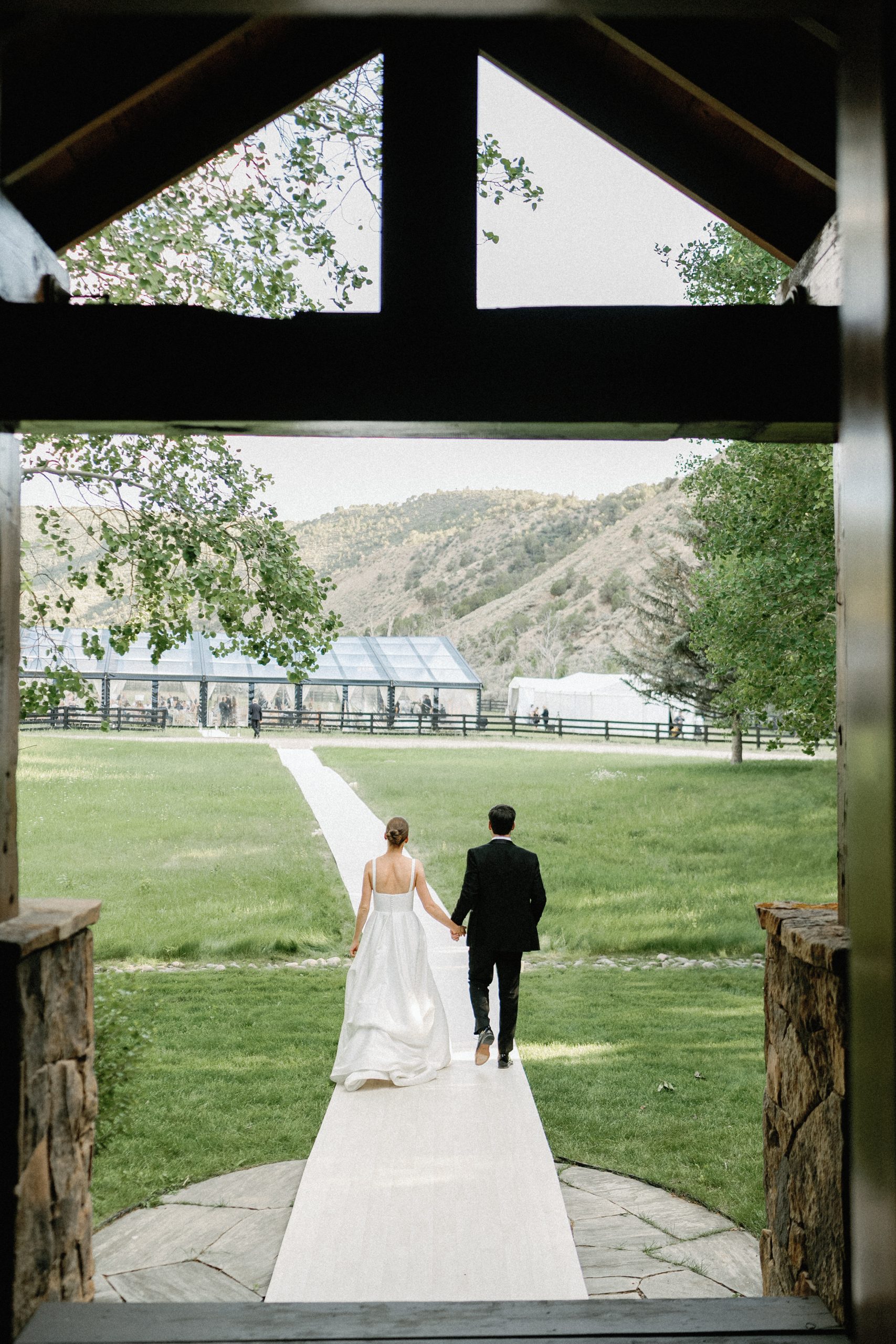 Stephanie-Sam-by-Sarah-Porter-0117-scaled