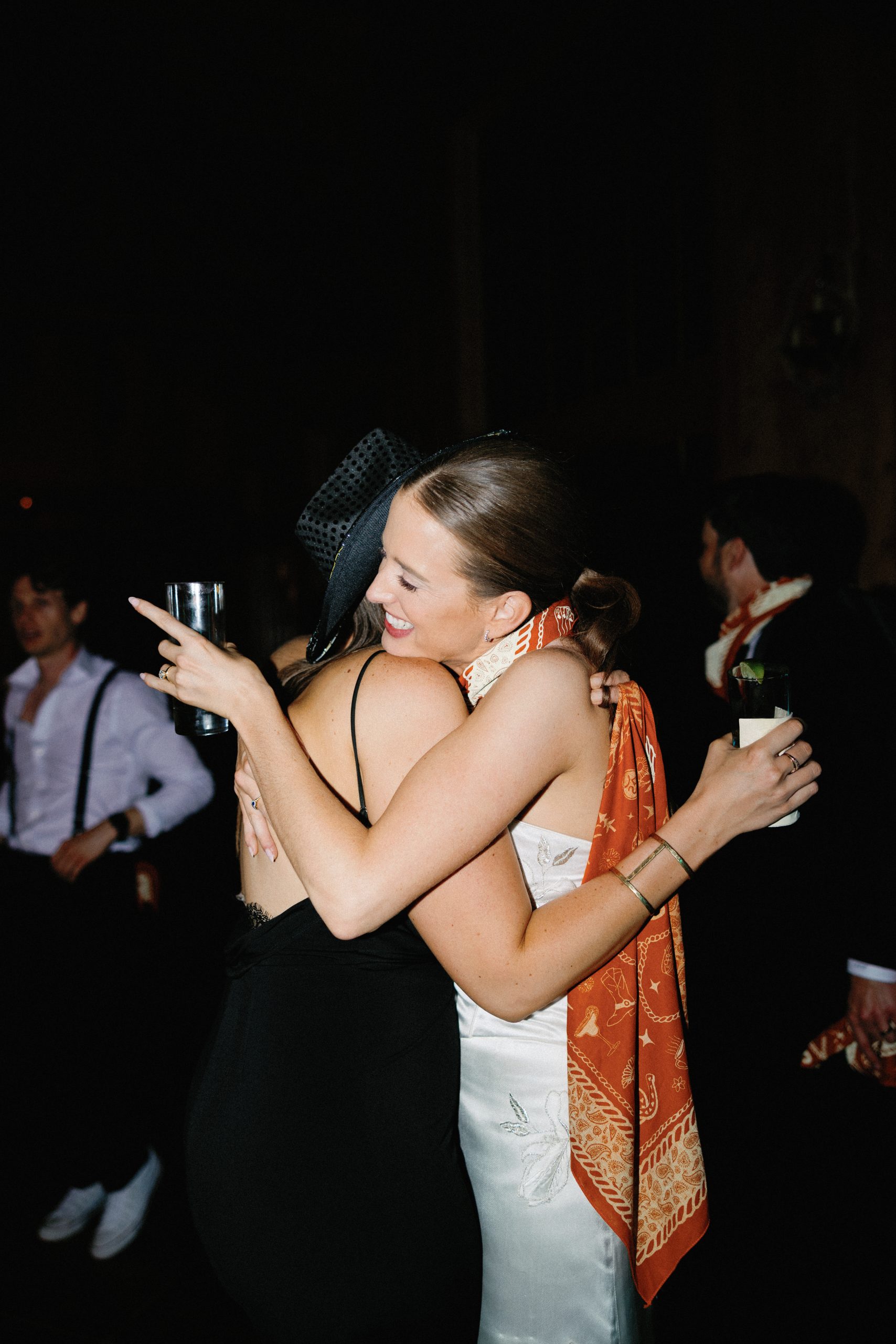 Stephanie-Sam-by-Sarah-Porter-0153-scaled